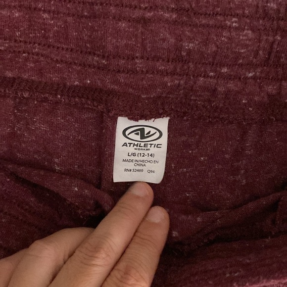 Athletic Works Shorts Size L - Picture 3 of 3